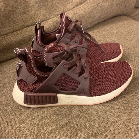 nmd xr1 maroon